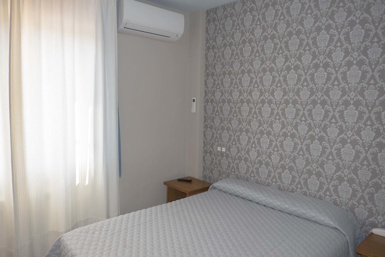 Hotel Simancas Esterno foto